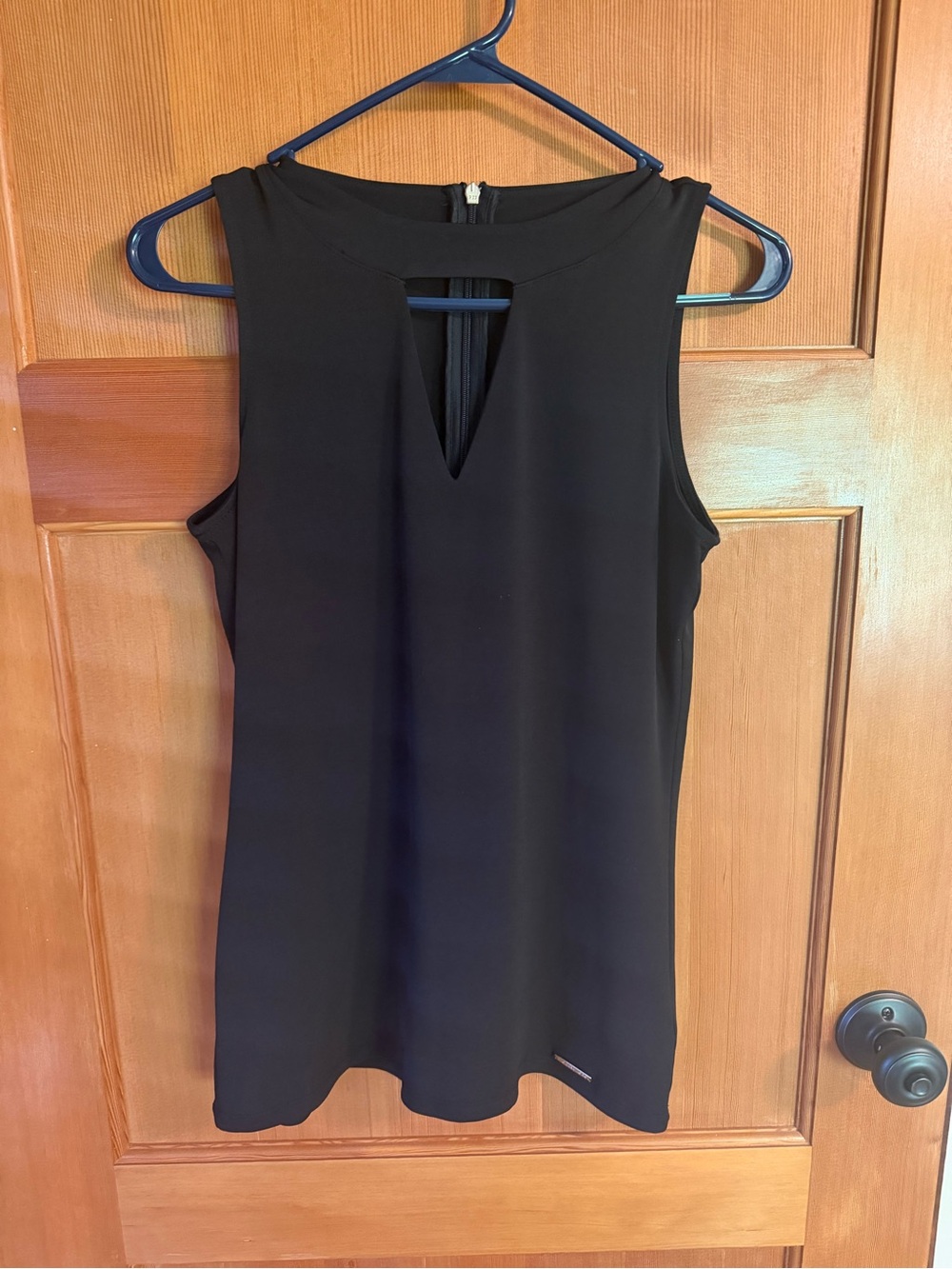 Michael Kors Black Sleeveless Keyhole Camisole